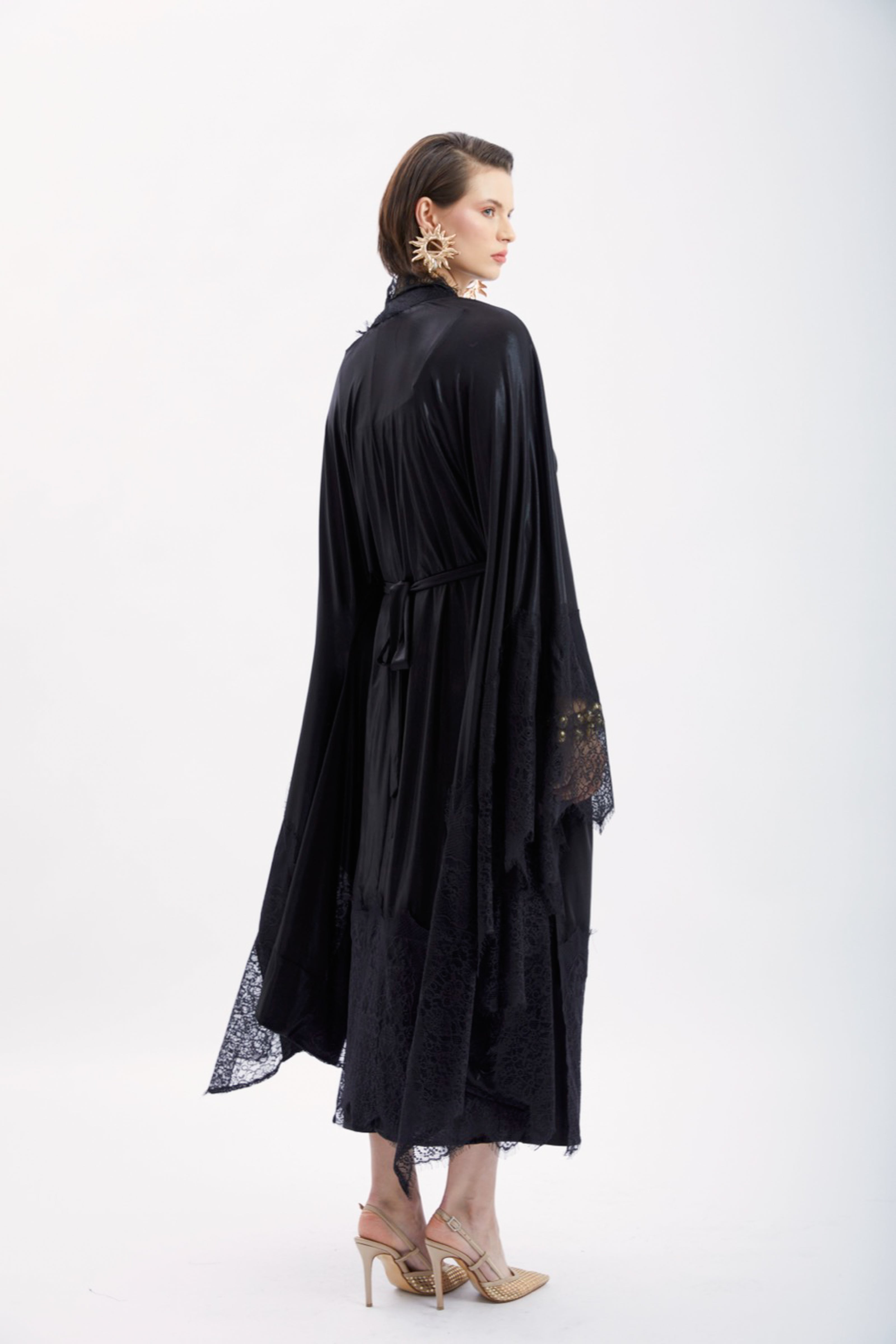SHAHRAZAD LACE KIMONO