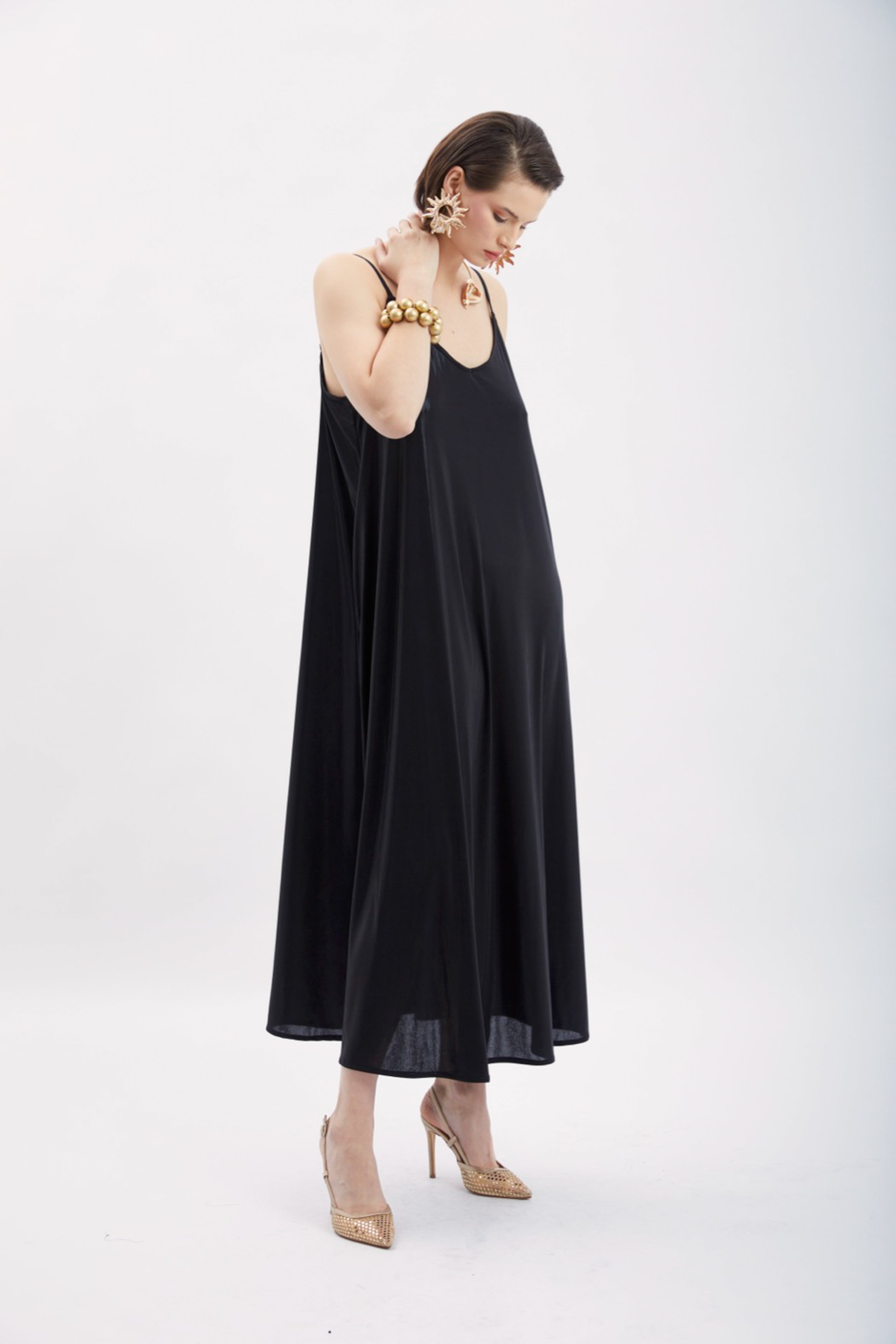 FERAYE ADJUSTABLE STRAP MIDI DRESS